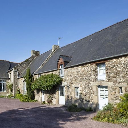 La Metairie-Du-Vauhariot - Chambre Ou Lodge - Piscine Chauffee - Vue Mer Et Mont Saint Michel - Gr34 Cancale Exterior foto